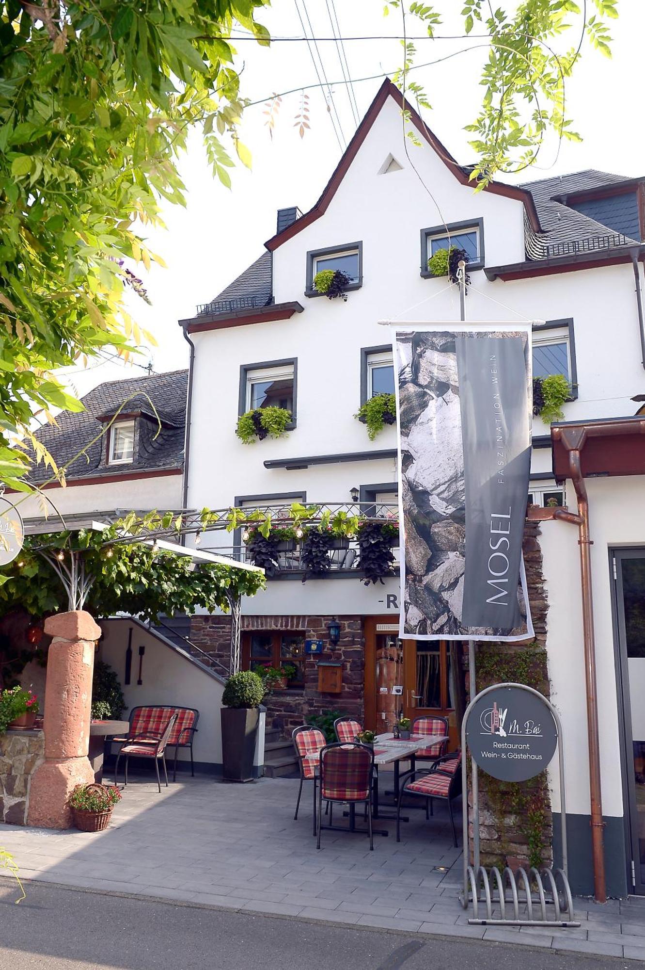 Wein- Und Gaestehaus M. Bai Mesenich Ngoại thất bức ảnh