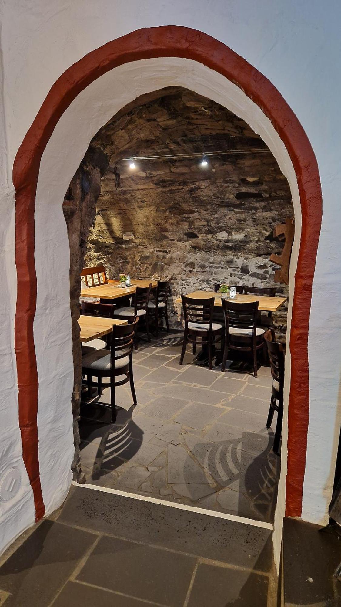 Wein- Und Gaestehaus M. Bai Mesenich Ngoại thất bức ảnh